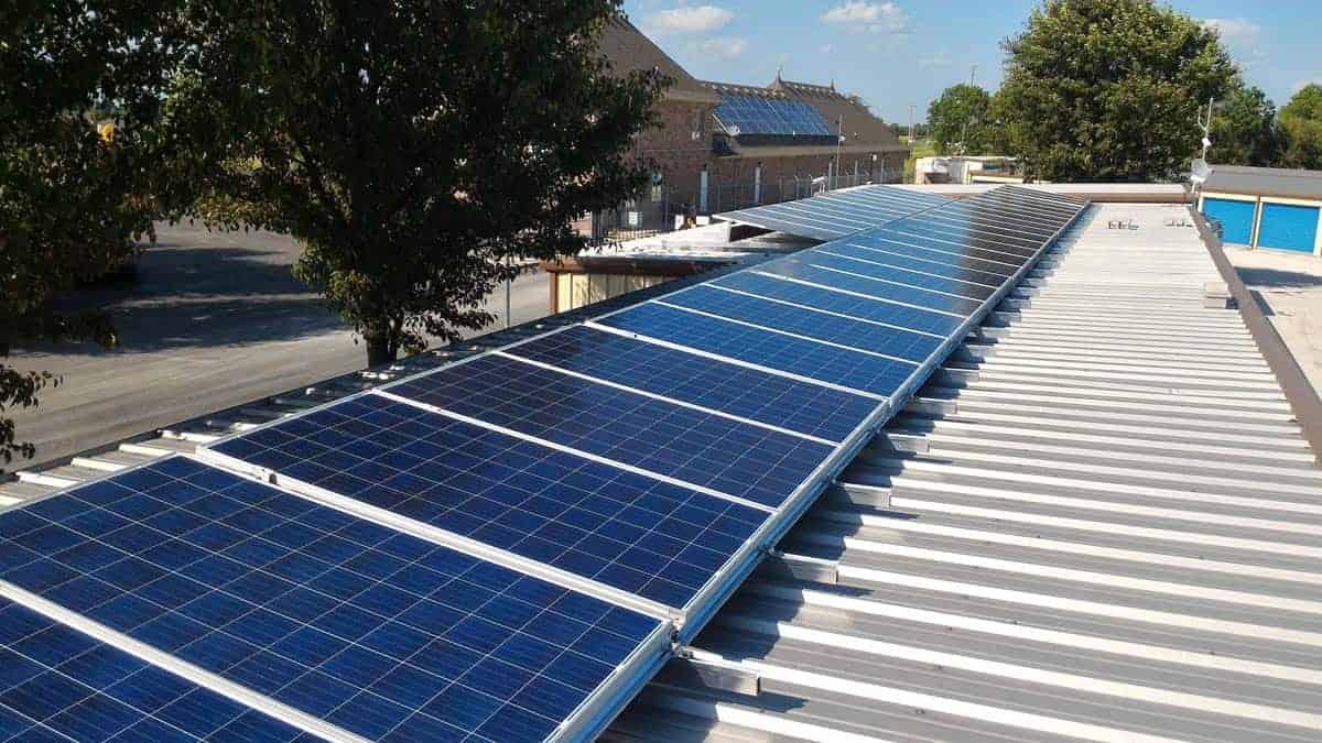 Get Commercial Solar PV Panels Commercial Rooftop Solar Array